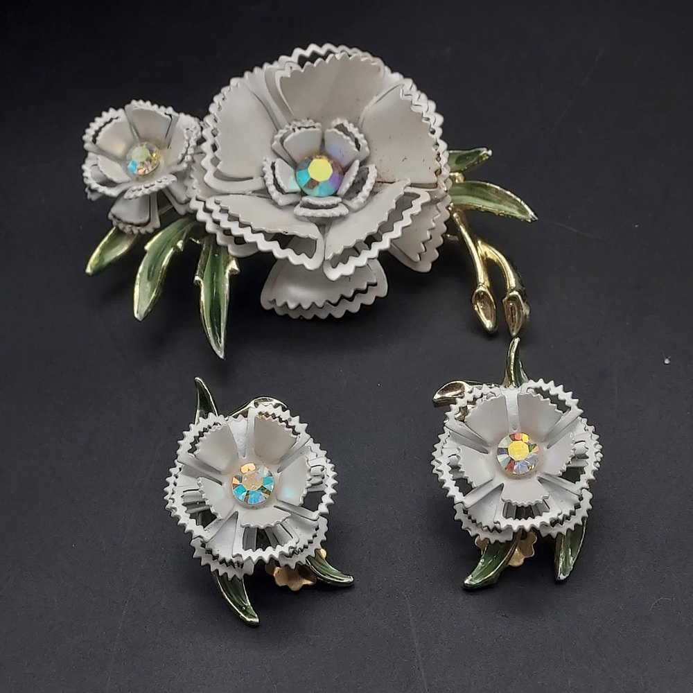 White Enamel Flower Brooch and Clip on Earrings Set Rhinestone Vintage Costume